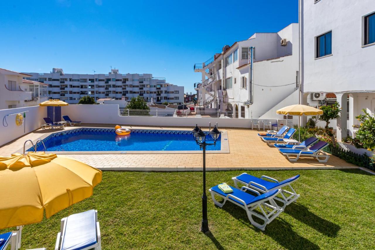 אלבופיירה Apartamentos Carruna מראה חיצוני תמונה